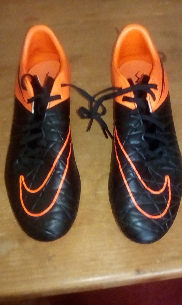 nike hypervenom size 10